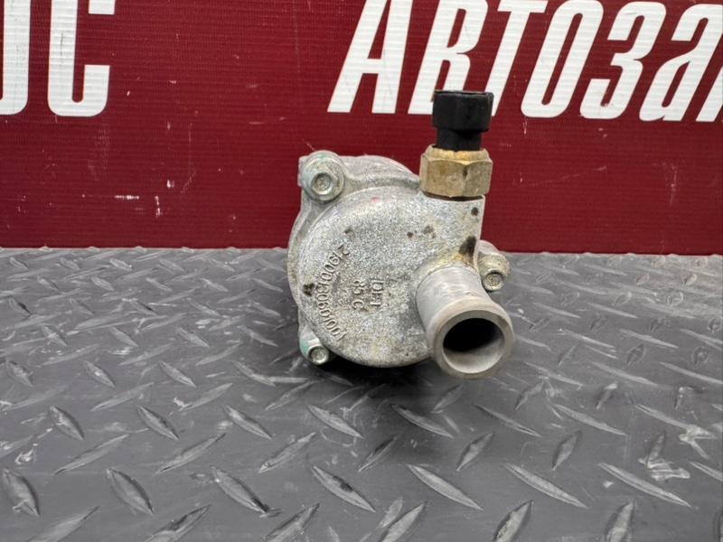 Термостат с корпусом