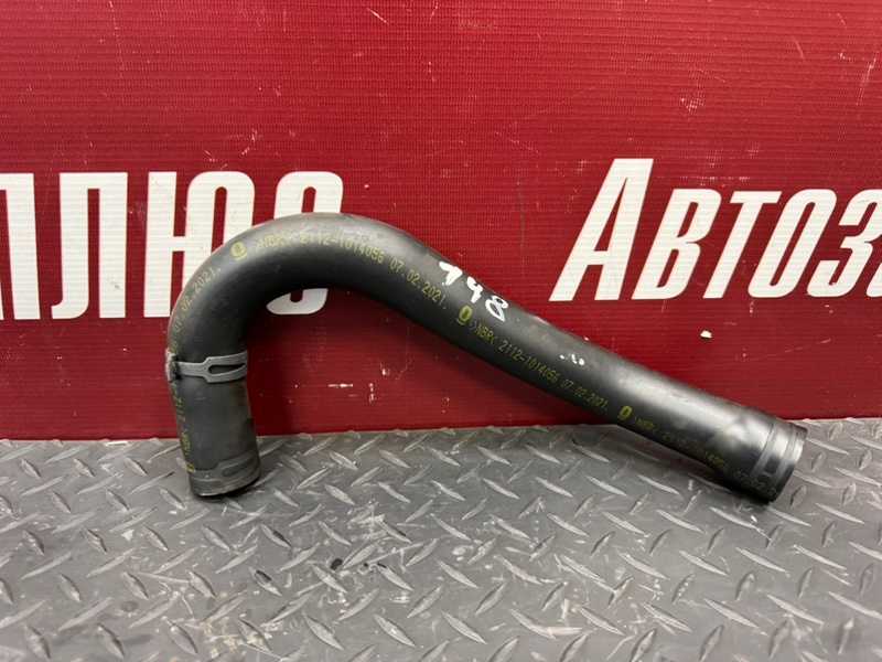 Патрубок вентиляции картерных газов