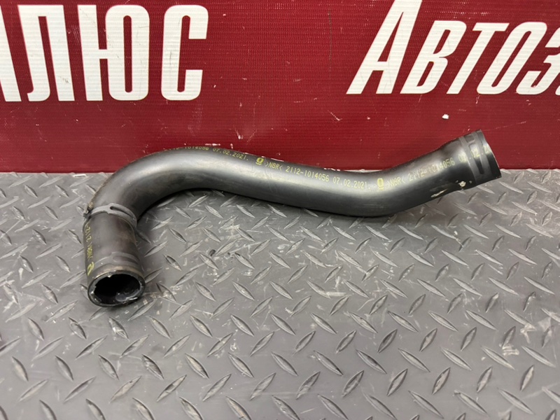 Патрубок вентиляции картерных газов