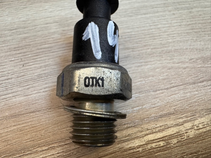 Датчик давления масла