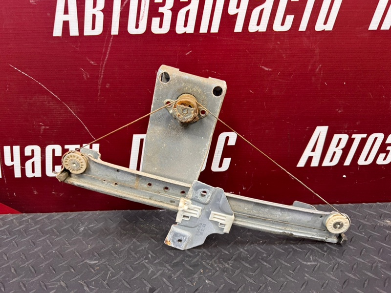 Стеклоподъемник    двери