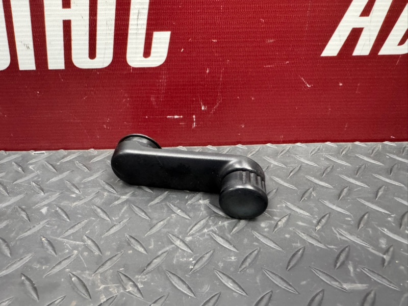 Ручка стеклоподъемника