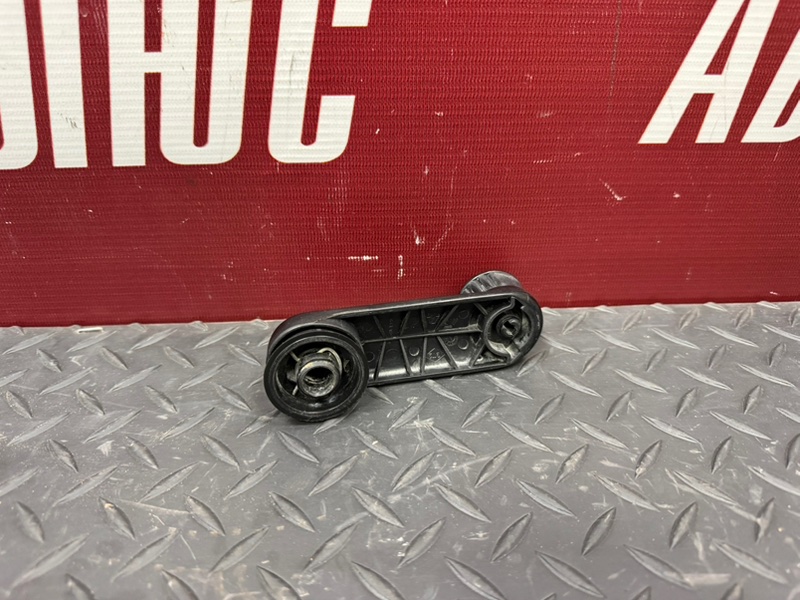 Ручка стеклоподъемника