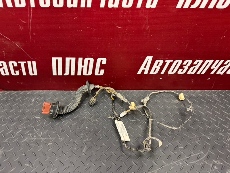 Проводка      двери