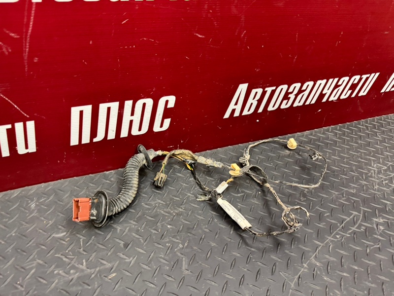 Проводка      двери