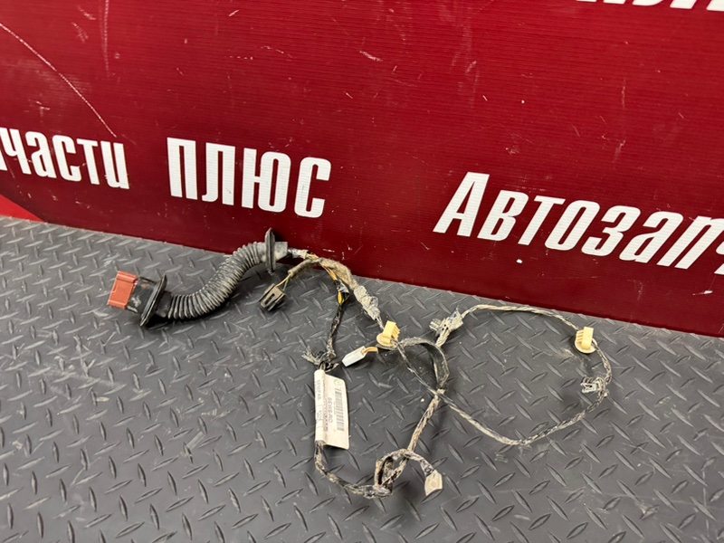 Проводка      двери