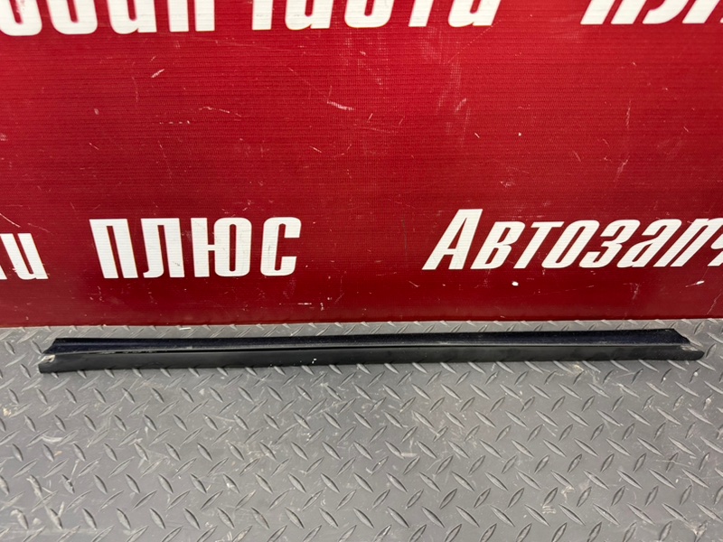 Уплотнитель стекла двери внутренний