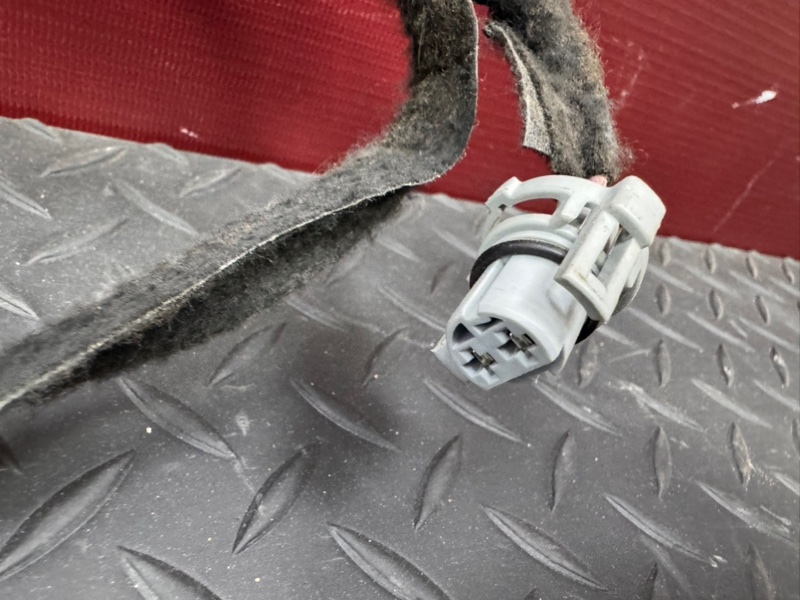 Проводка      двери