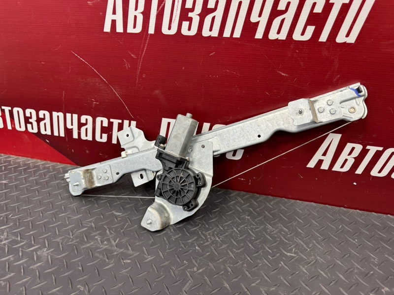 Стеклоподъемник    двери