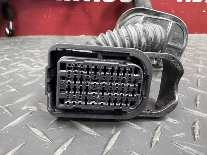 Проводка      двери