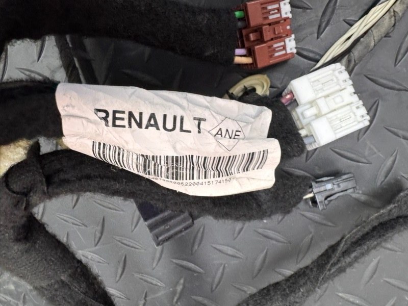 Проводка      двери