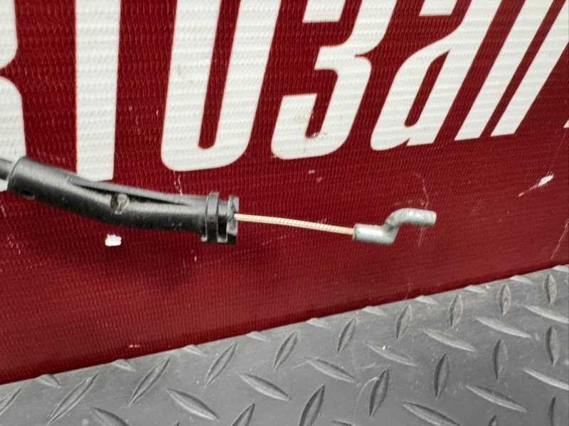 Кронштейн ручки двери