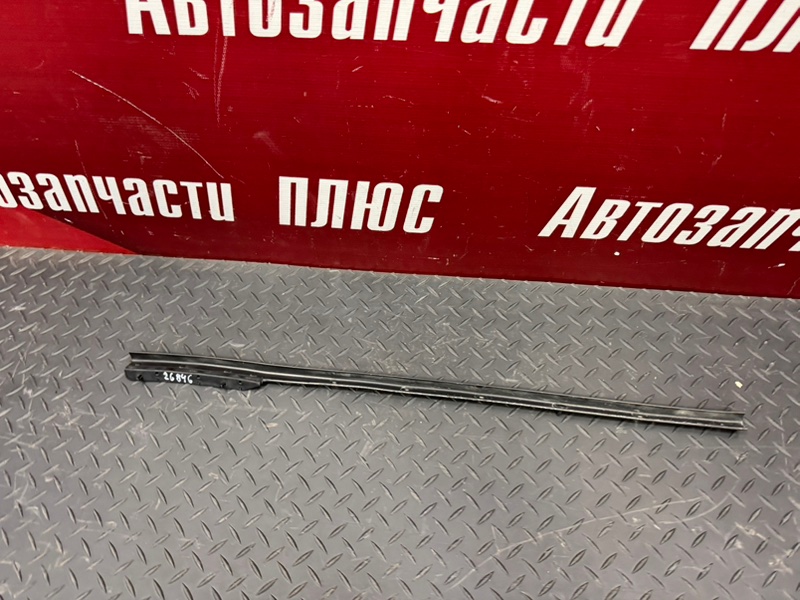 Уплотнитель      двери