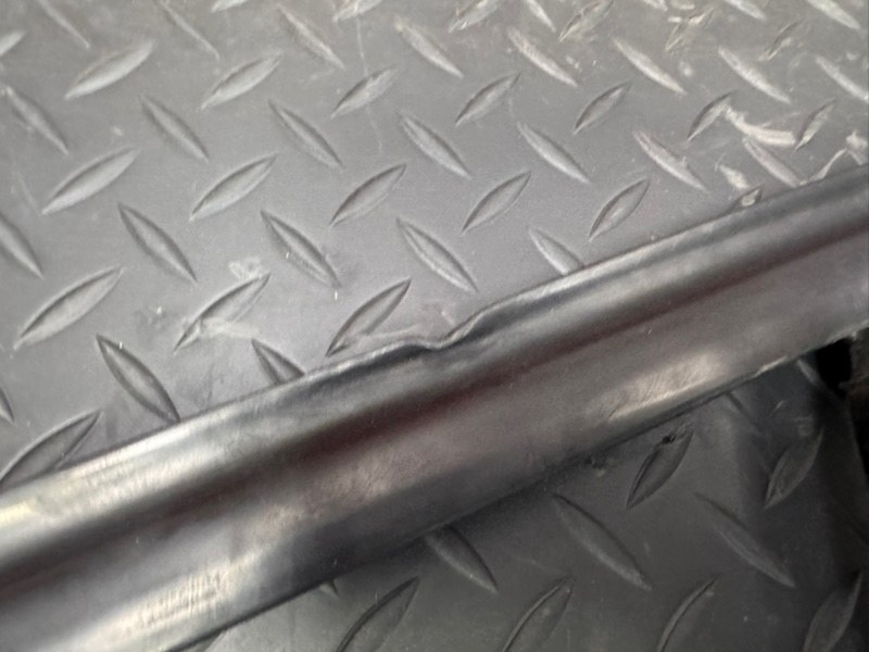 Уплотнитель      двери