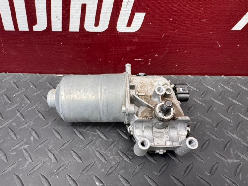 Мотор стеклоочистителя