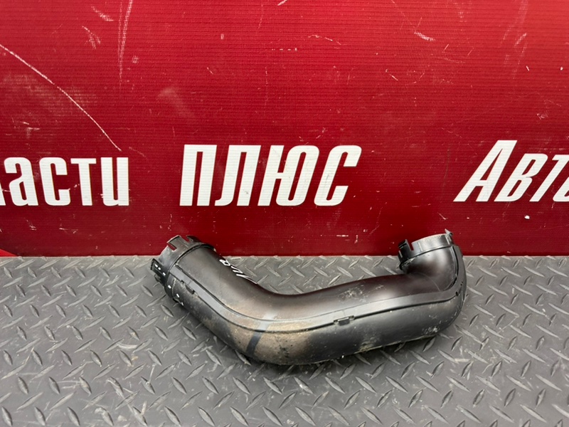 Патрубок воздушного фильтра