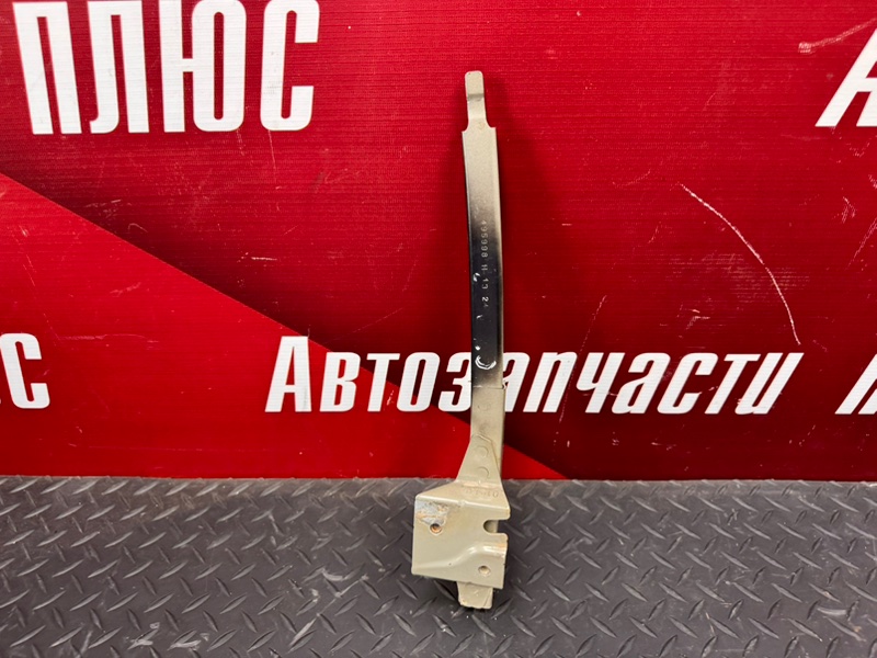 Направляющая стекла     двери