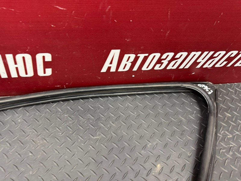 Уплотнитель   стекла