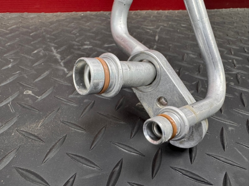 Трубка кондиционера с датчиком