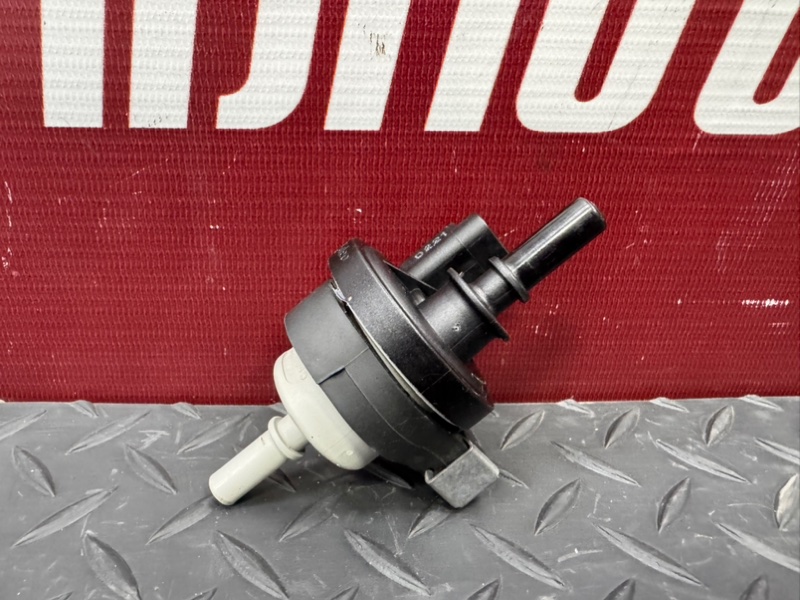 Клапан электромагнитный