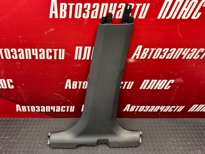 Обшивка средней стойки