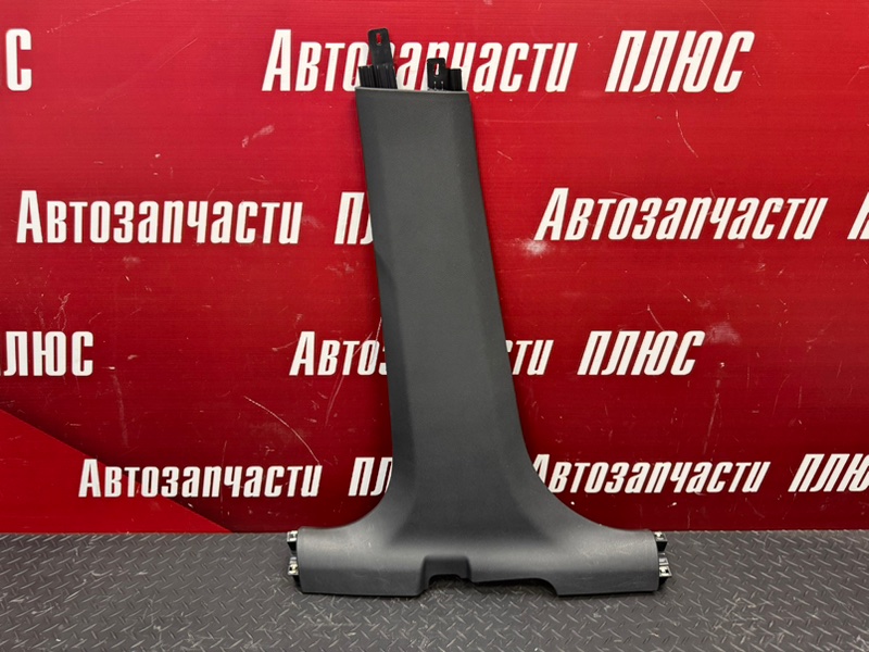 Обшивка средней стойки