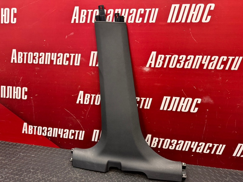 Обшивка средней стойки