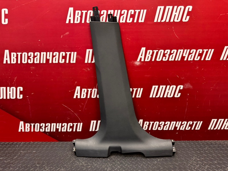 Обшивка средней стойки