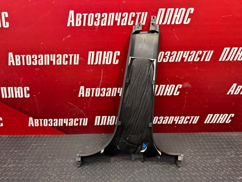 Обшивка средней стойки