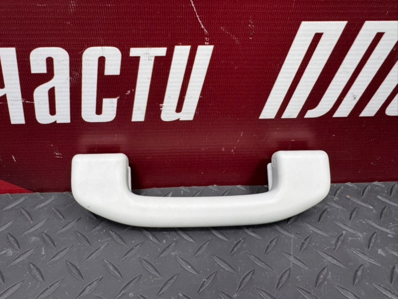 Ручка потолка