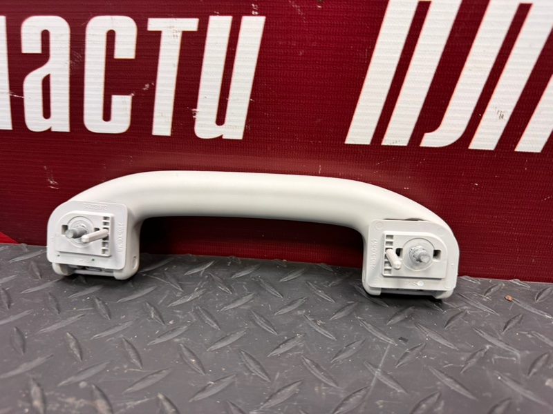 Ручка потолка