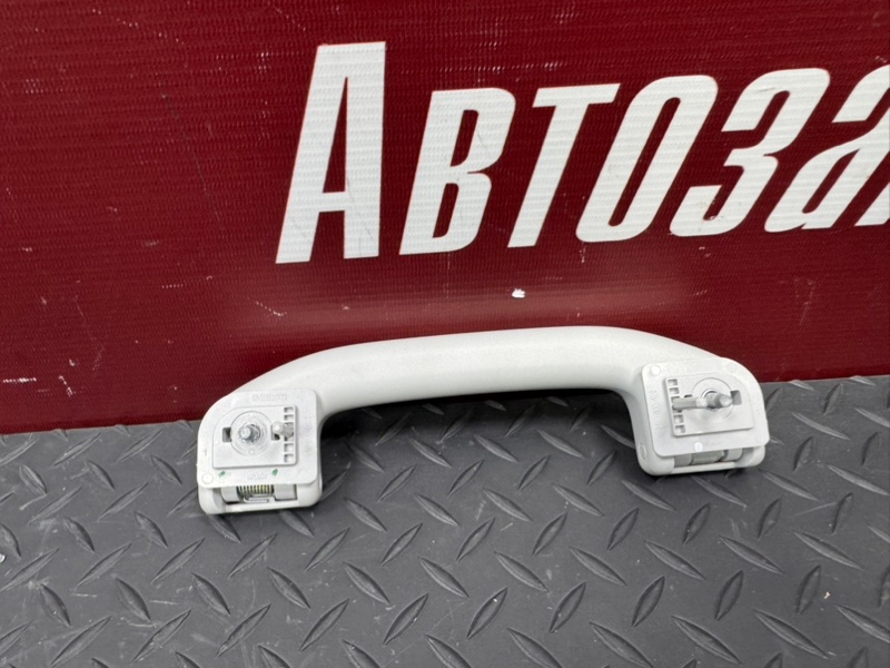 Ручка потолка