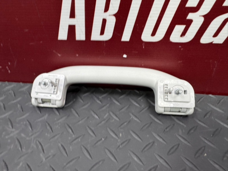 Ручка потолка