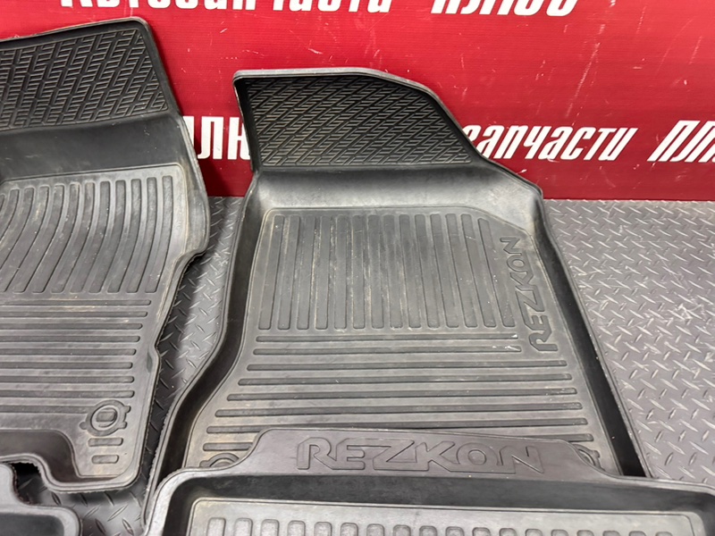 Коврики салона