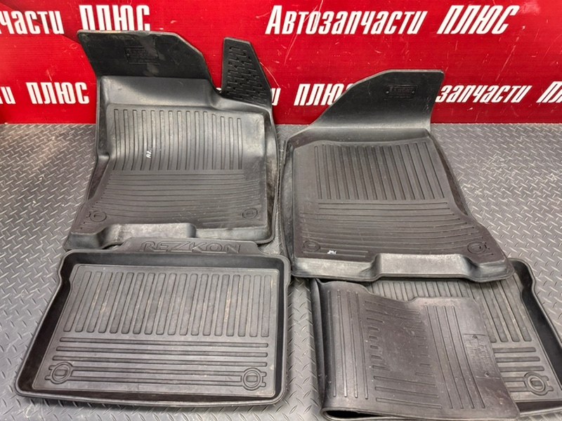 Коврики салона
