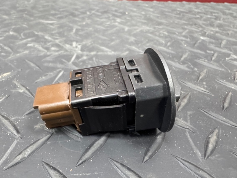 Выключатель подушки безопасности