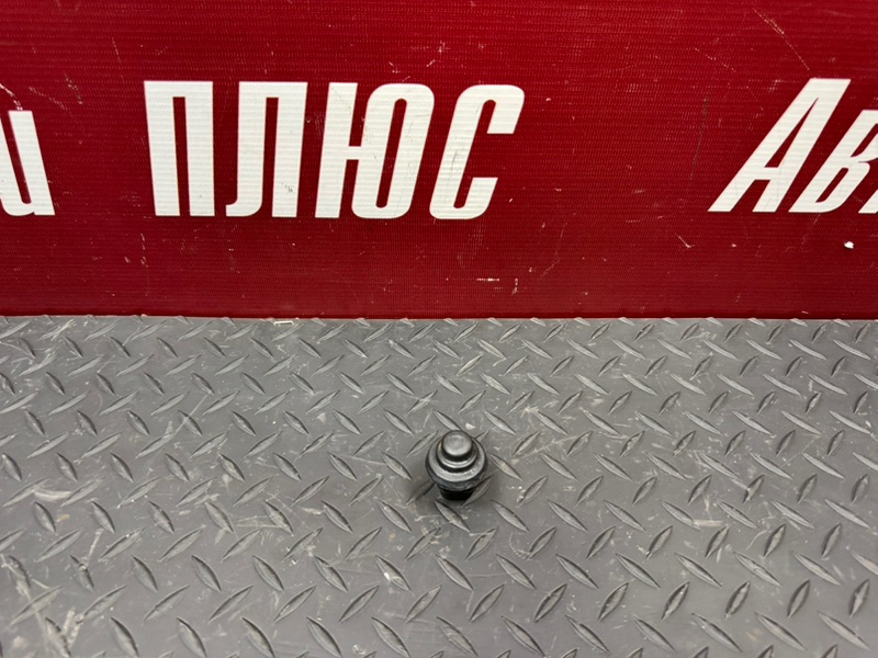 Концевик двери