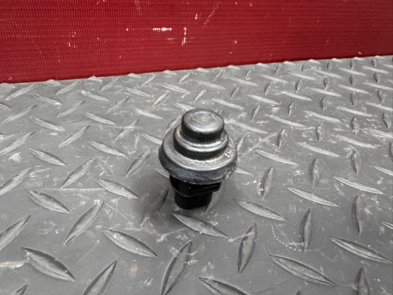 Концевик двери