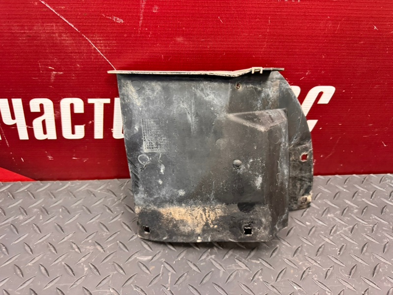 Щиток     крыла