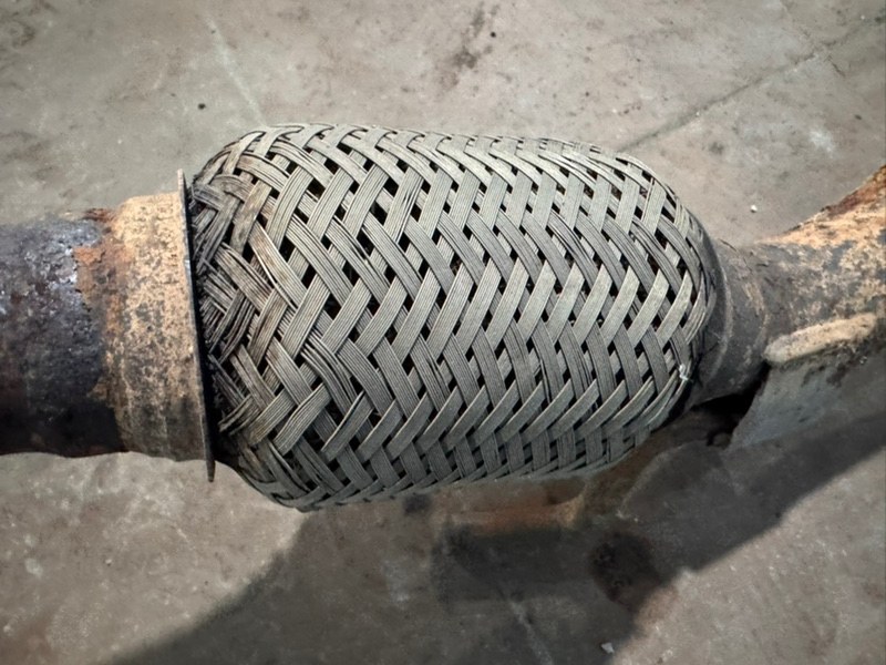 Резонатор глушителя