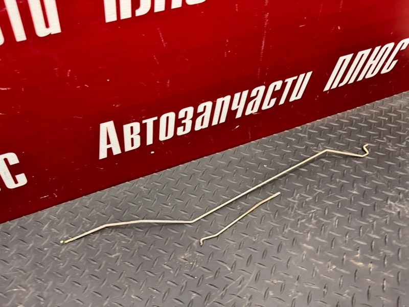 Тяга замка двери