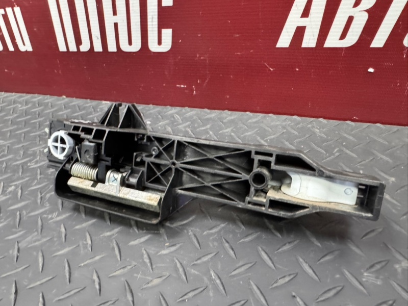 Ручка двери внешняя