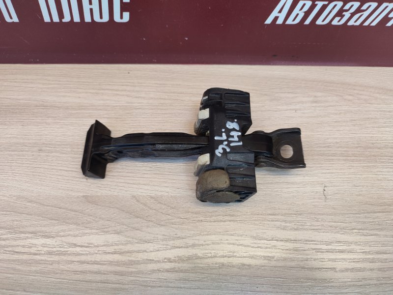 Ограничитель      двери