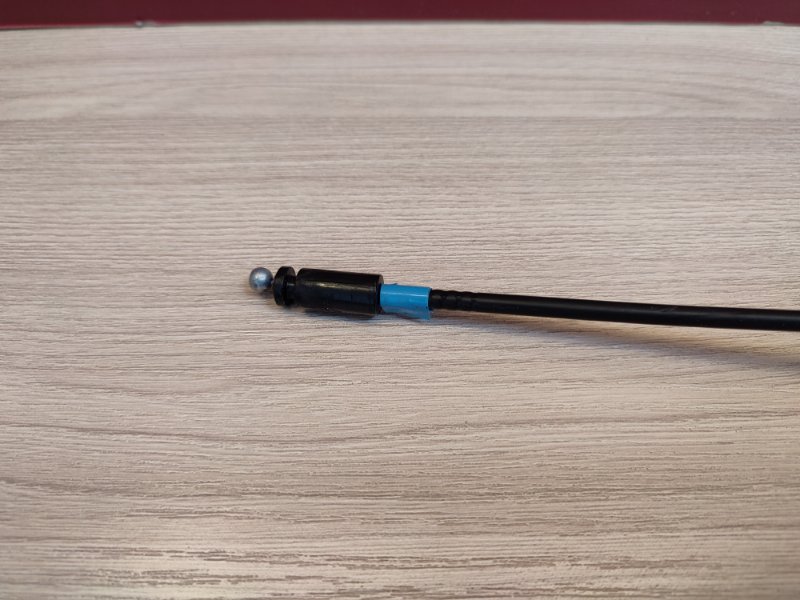 Трос замка двери