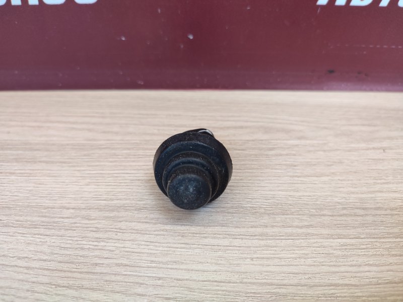 Концевик двери