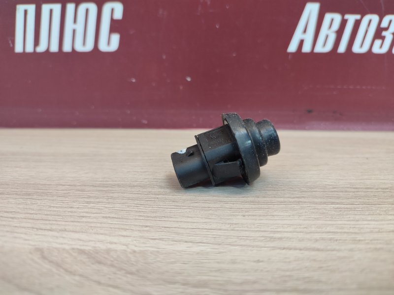 Концевик двери