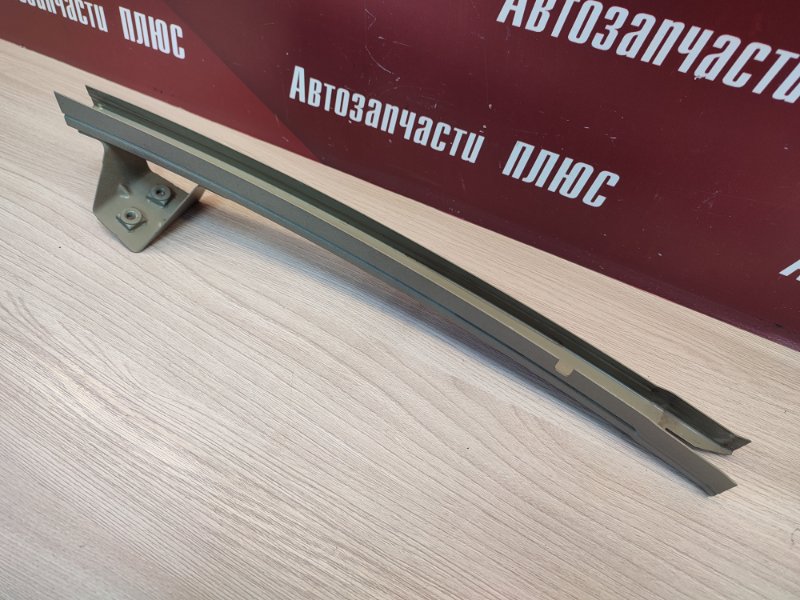 Направляющая стекла     двери