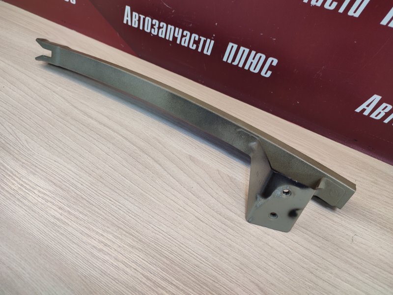 Направляющая стекла     двери