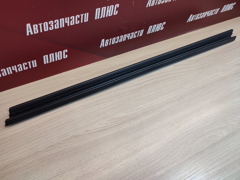 Уплотнитель стекла двери внутренний
