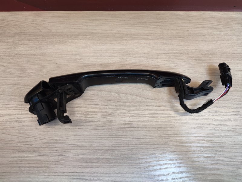 Ручка двери внешняя